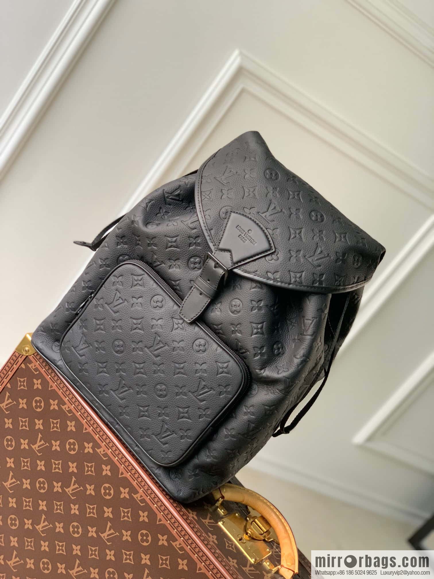 M23127 MONTSOURIS backpack
