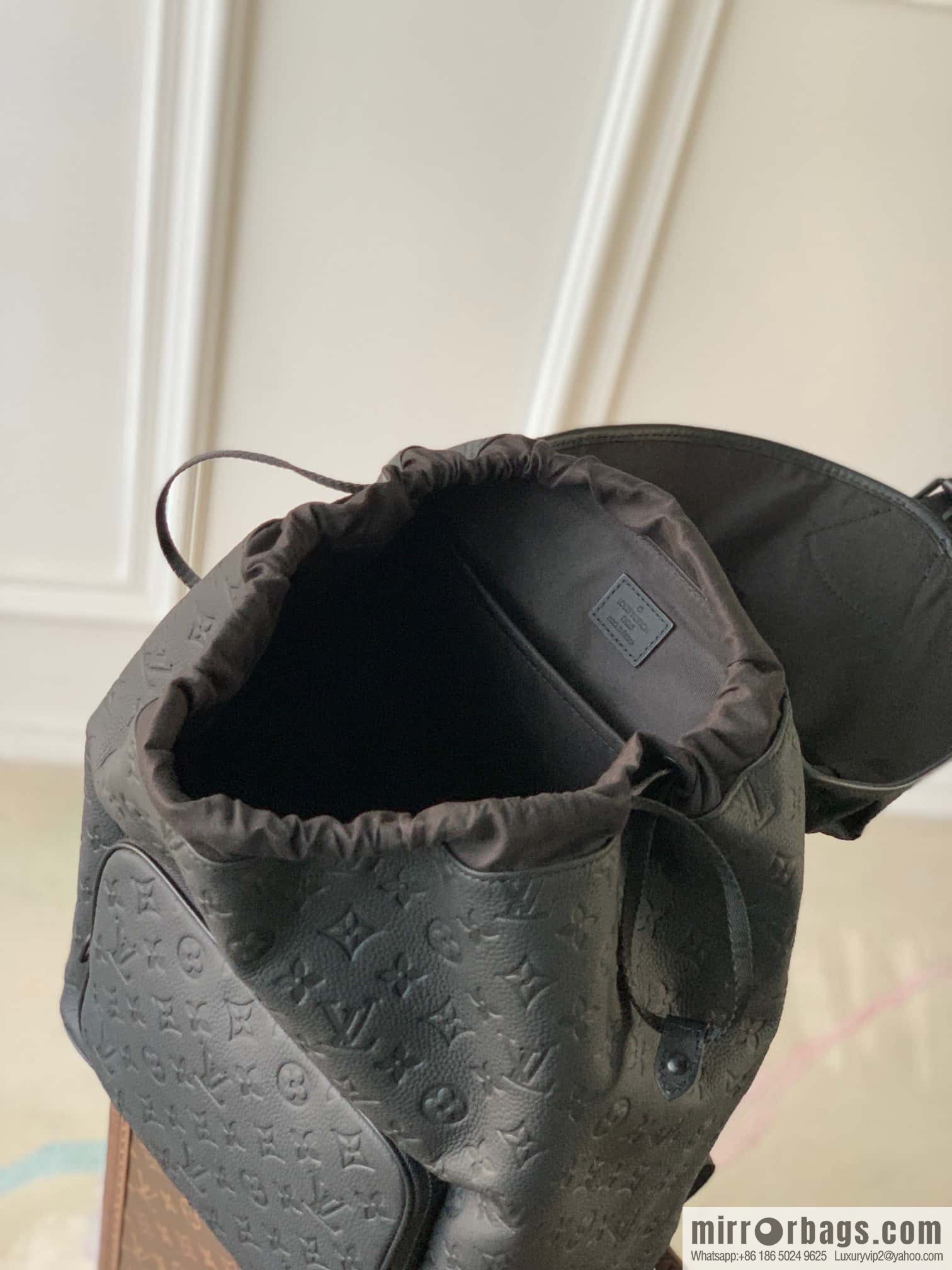 M23127 MONTSOURIS backpack