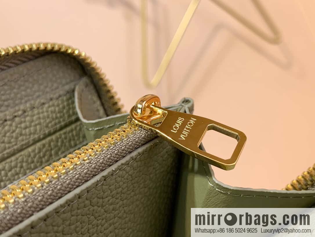 M82478 Grass green (silk screen) Clemence clip