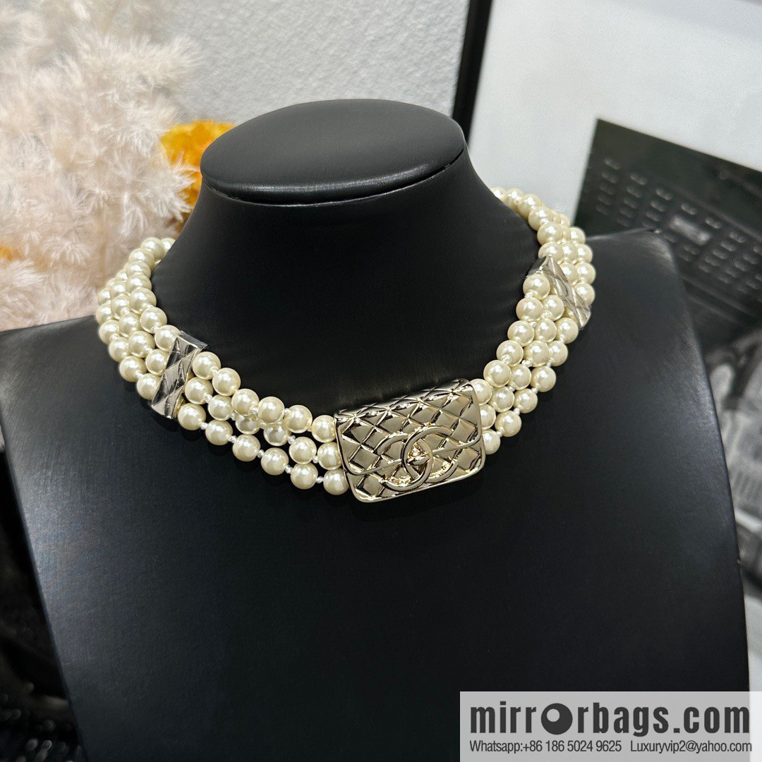 ☀️New ☑️ Chanel three-layer pearl bag 👜 necklace