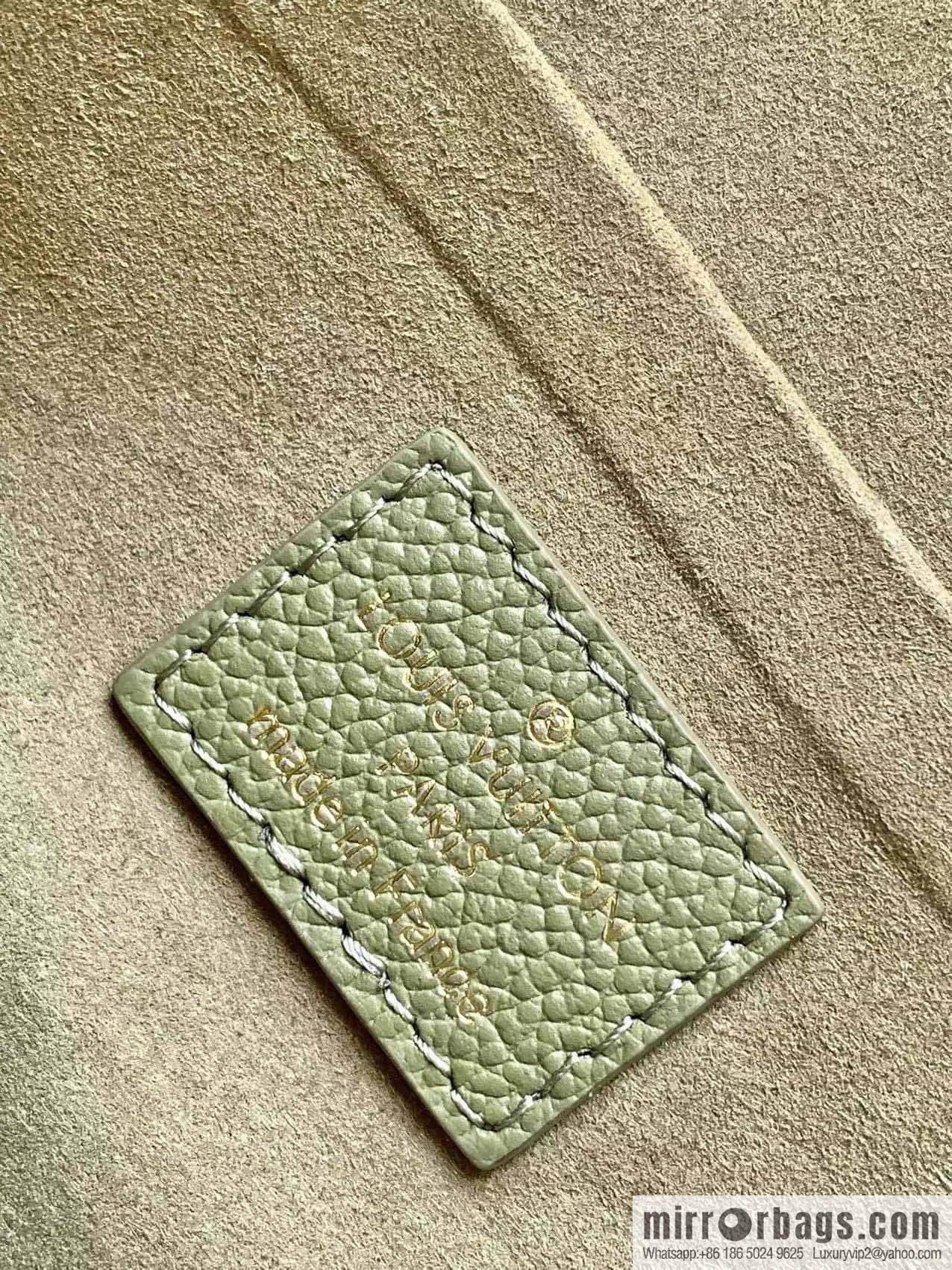 M61276 M64064 M64065 M82480 new POCHETTE FÉLICIE chain bag