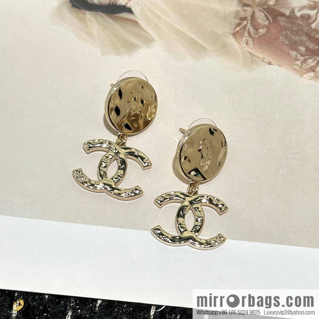☀️New ☑️ Chanel C2 double c round stud earrings
