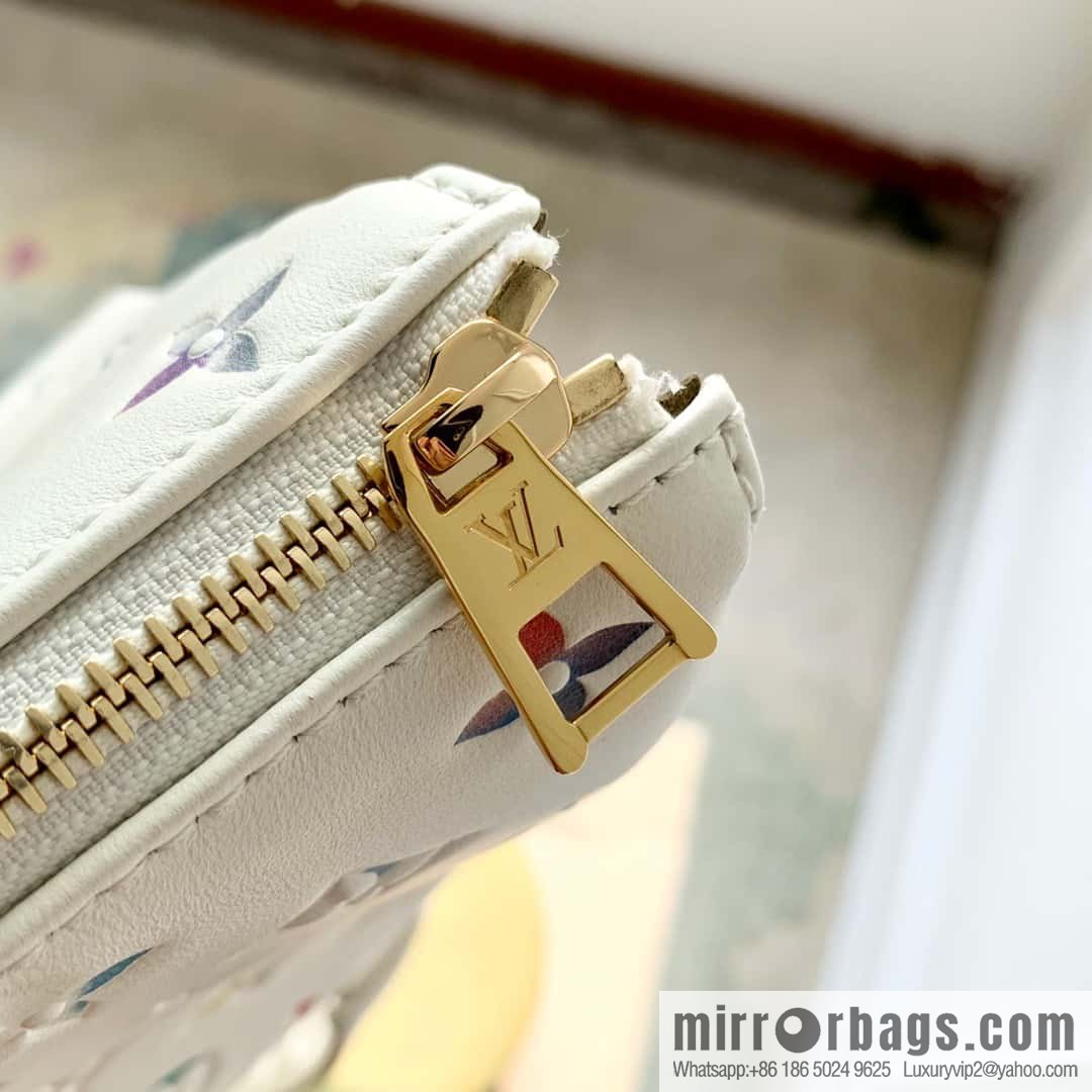 M21209 white printed Coussin small handbag