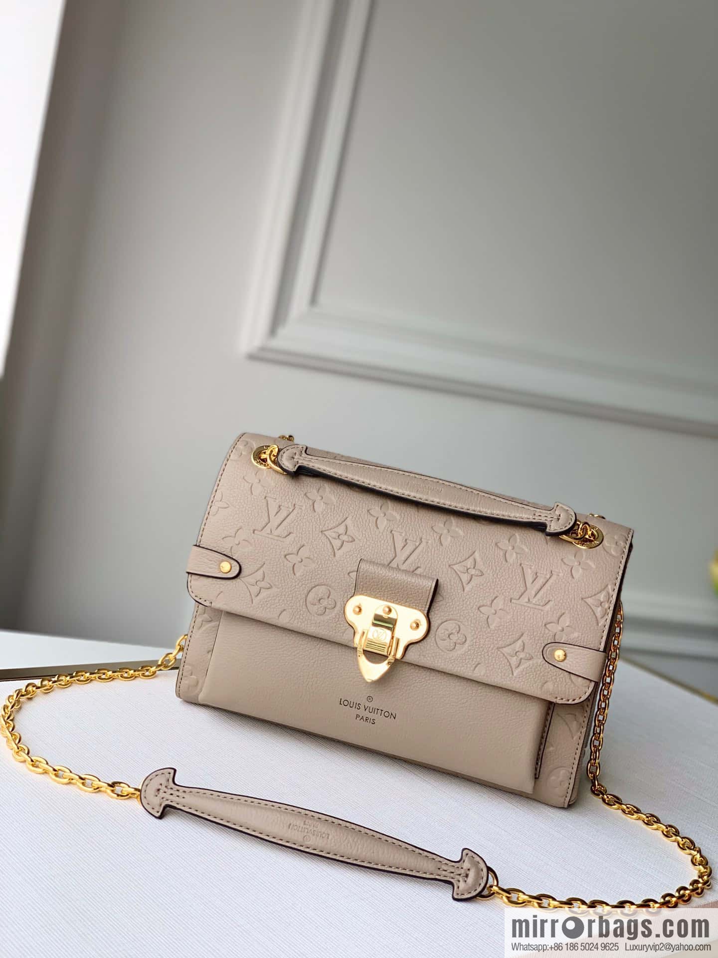 M43931 M44550 VAVIN BB handbag