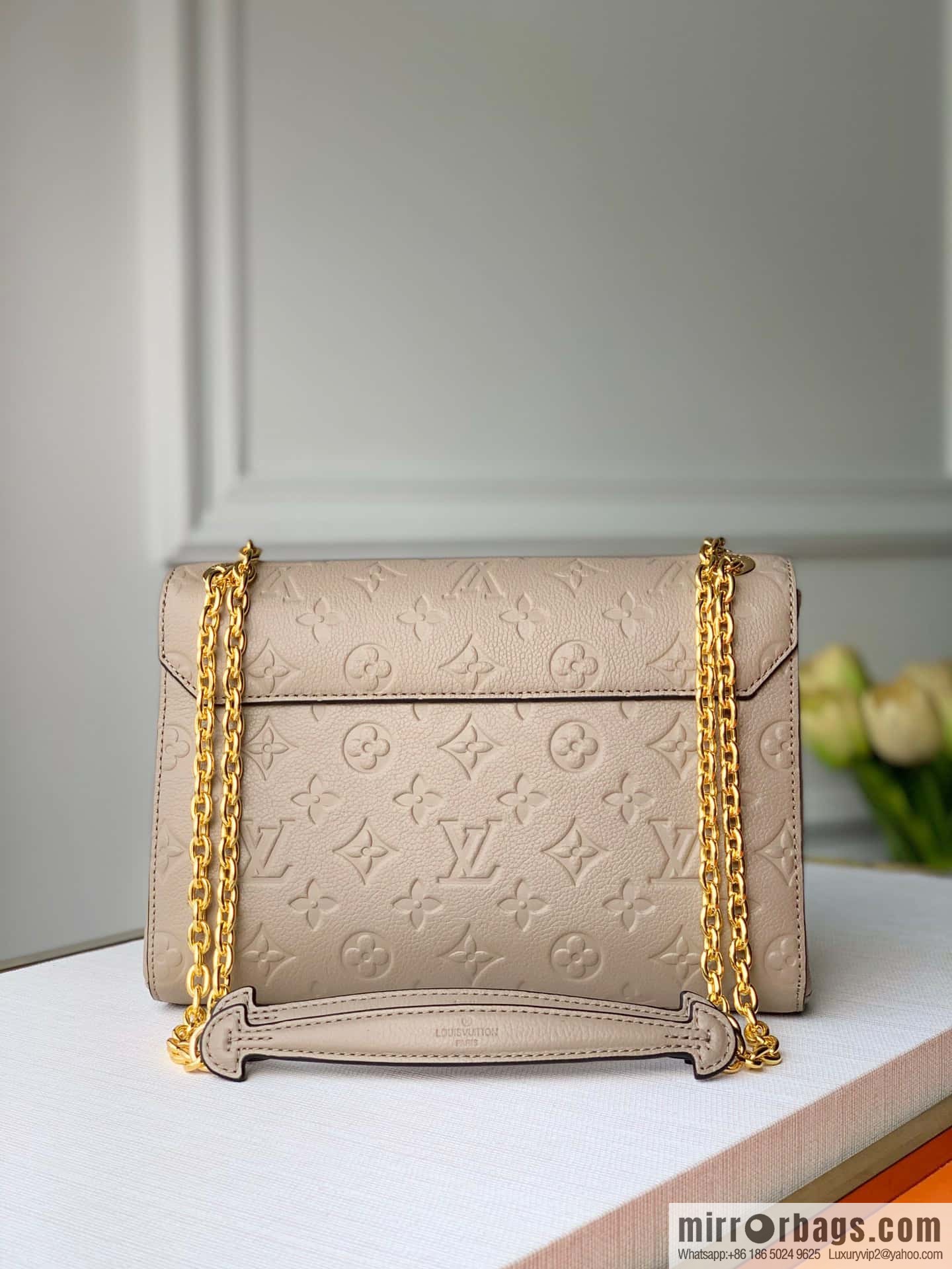 M43931 M44550 VAVIN BB handbag