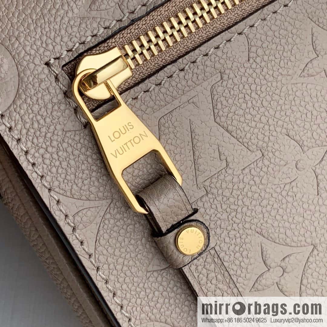LV M23081 Pochette Métis East West Courier Bag