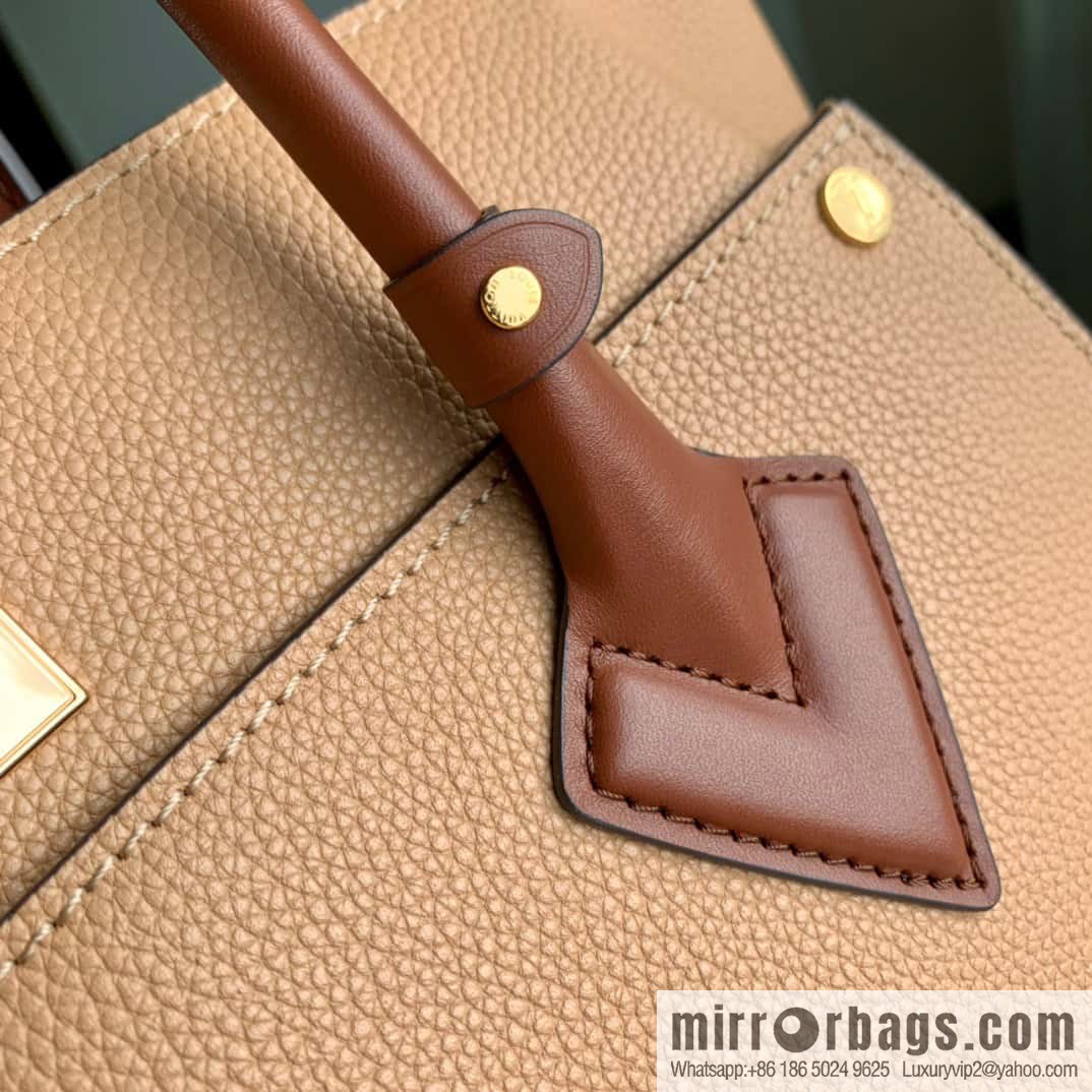 [On My Side Handbag] M53826 M53823 ON MY SIDE Medium Handbag