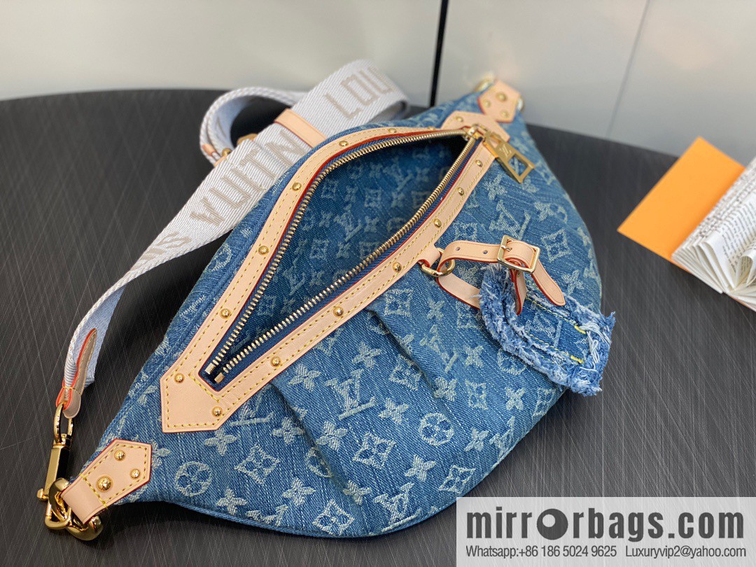 [Original order boutique] M46847 blue denim, denim breast bag fanny pack series, the latest bumbag fanny pack.