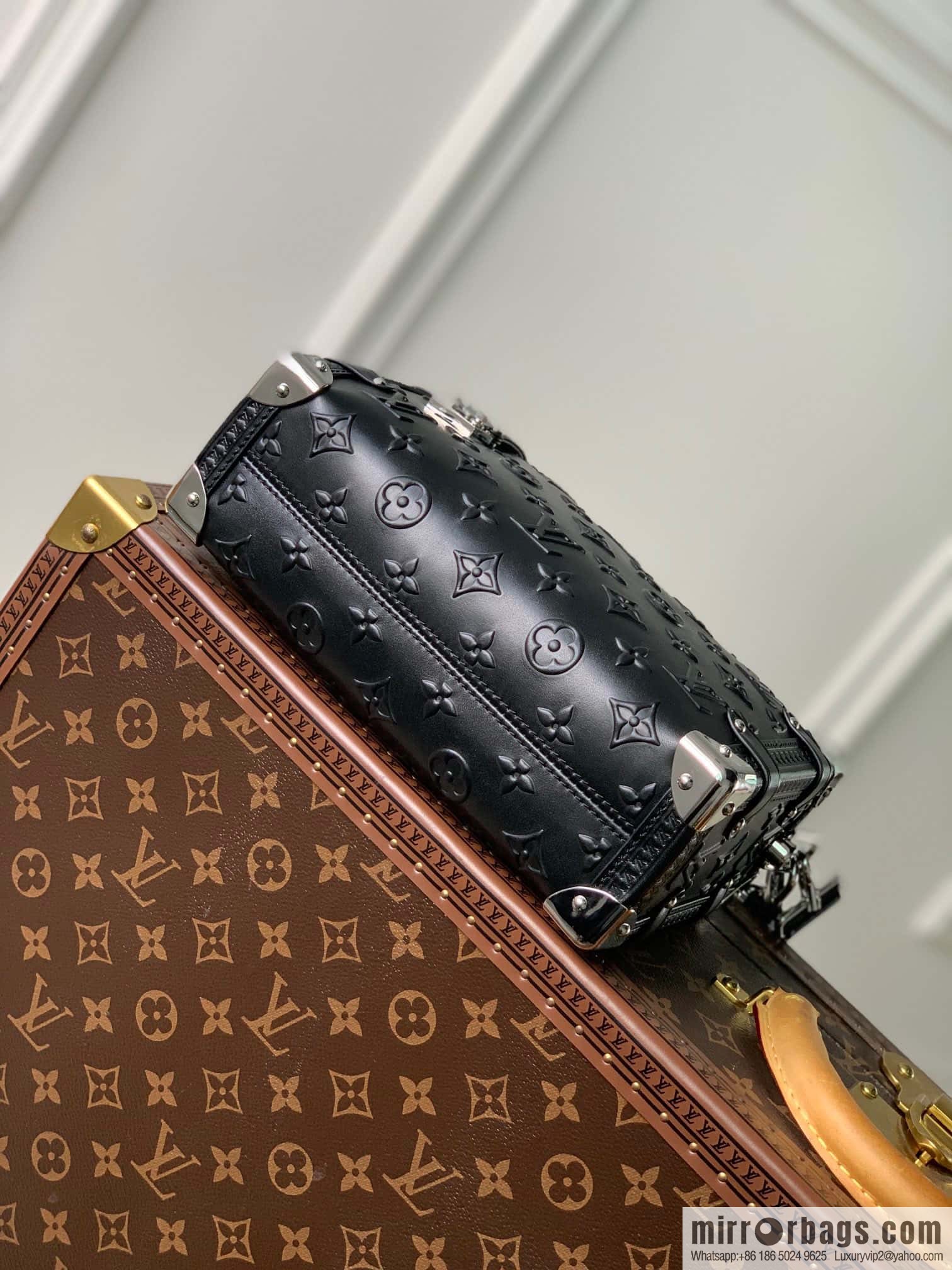 M21709 Full Leather Brown M21741 SIDE TRUNK Handbag