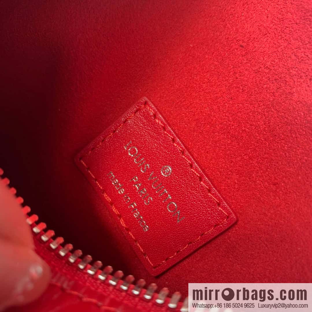 M21477 red alligator pattern M46358 full leather box bag series M21741 SIDE TRUNK handbag
