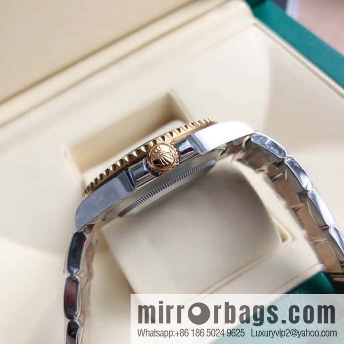 Rolex Submariner series is loaded with Swiss original ETA-2836 movement classic watch diameter 41mm