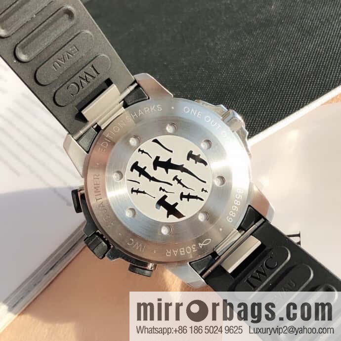 IWC's six-hand marine timepiece series is equipped with a Swiss imported Eta-7750 movement watch