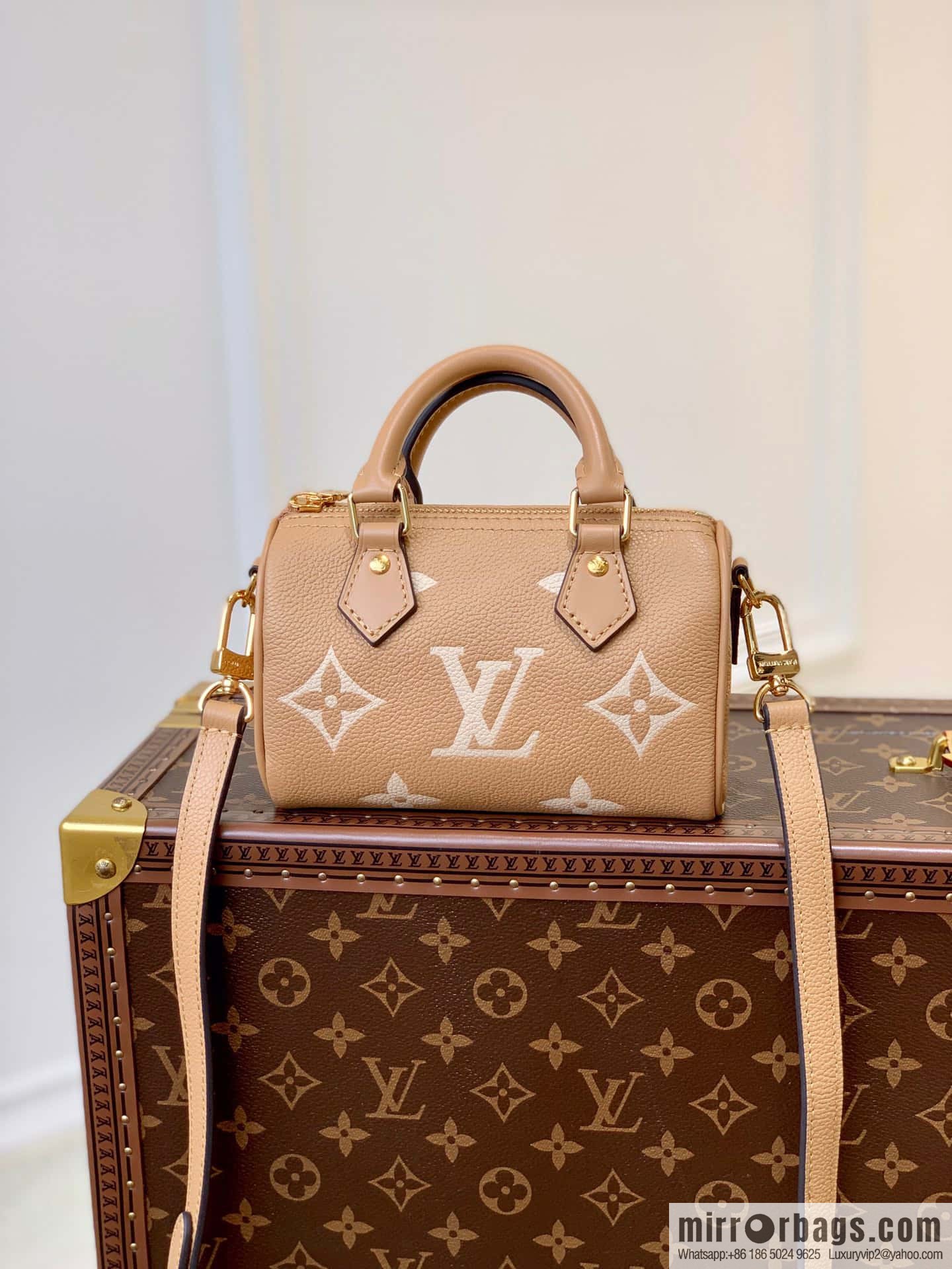 M81625 (Embossed silk screen) Nano Speedy handbag