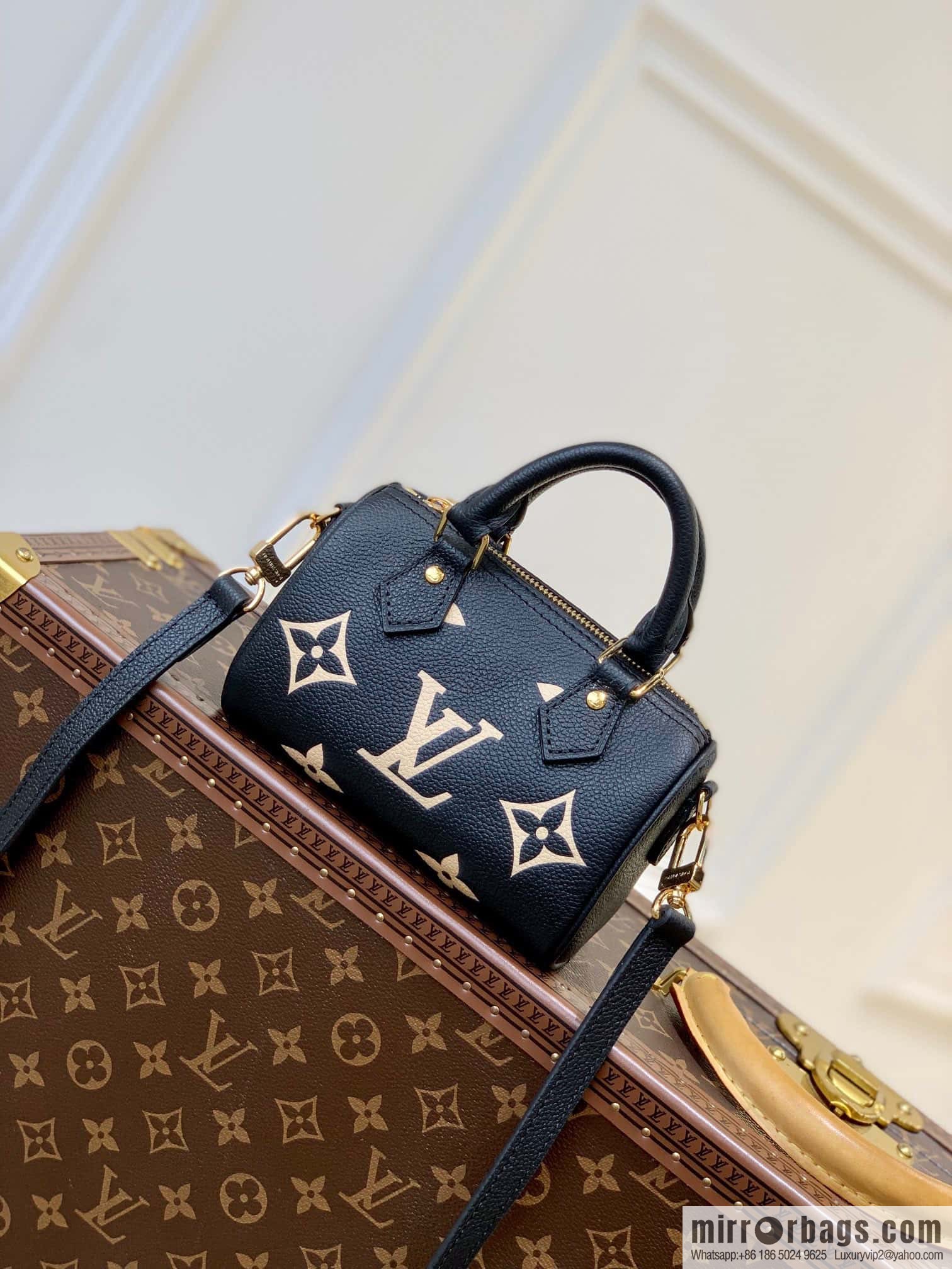 M81456 NANO SPEEDY handbag M81457 (embossed silk screen) Nano Speedy handbag
