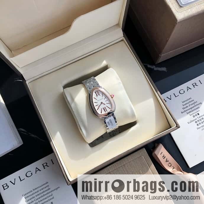Bvlgari ladies watch, the latest diamond-encrusted Serpenti seduttori snake shadow watch