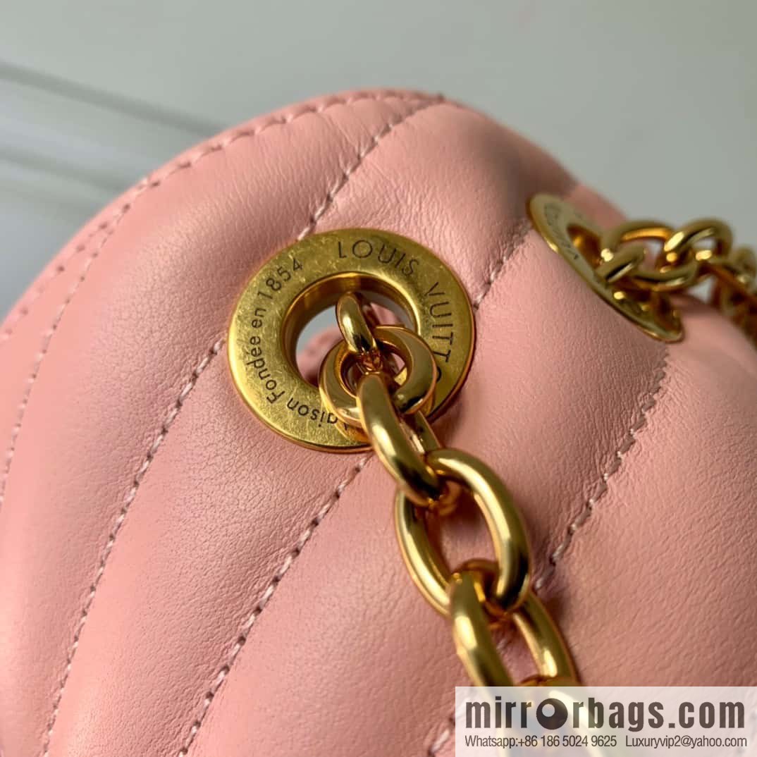 20686 New Wave small chain bag M56461 NEW WAVE MULTI-POCHETTE handbag
