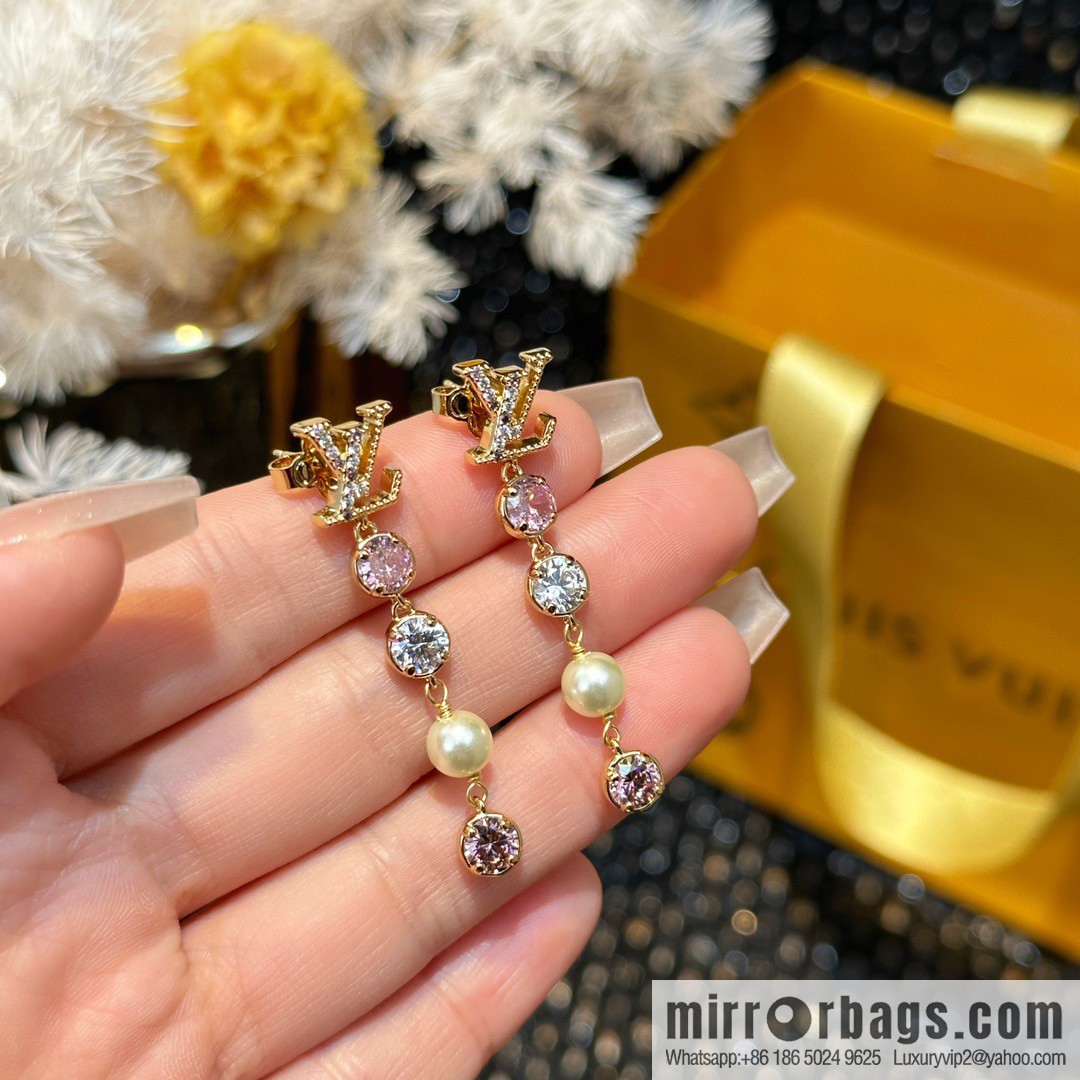 ☀Louis Vuitton Louis Vuitton LV ICONIC TRESOR Earrings ❗️ New ❗️ M01510