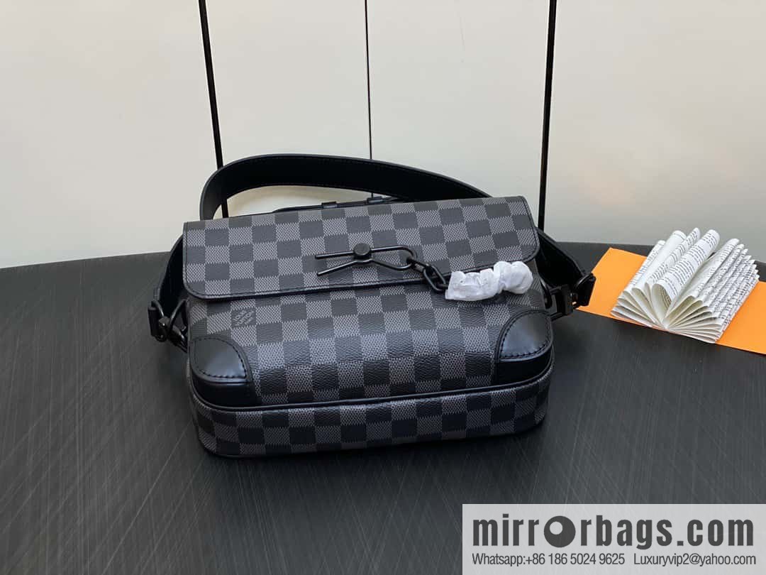 [Original order boutique] M46795 Haige, men's bag messenger bag series Steamer messenger bag