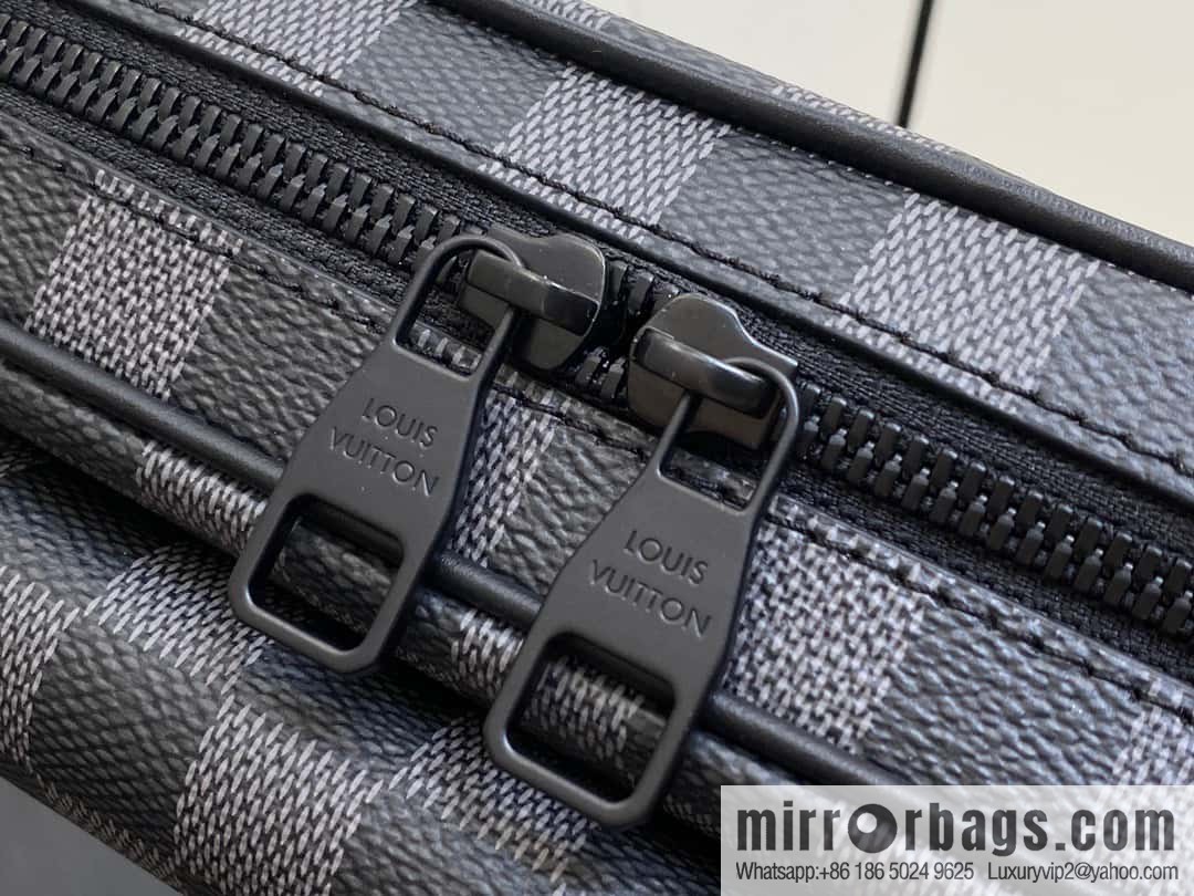 [Original order boutique] M46795 Haige, men's bag messenger bag series Steamer messenger bag