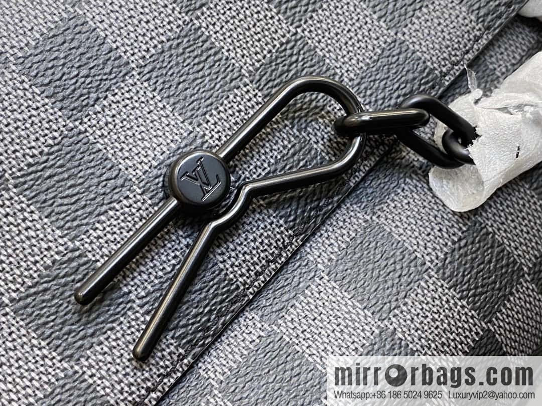 [Original order boutique] M46795 Haige, men's bag messenger bag series Steamer messenger bag