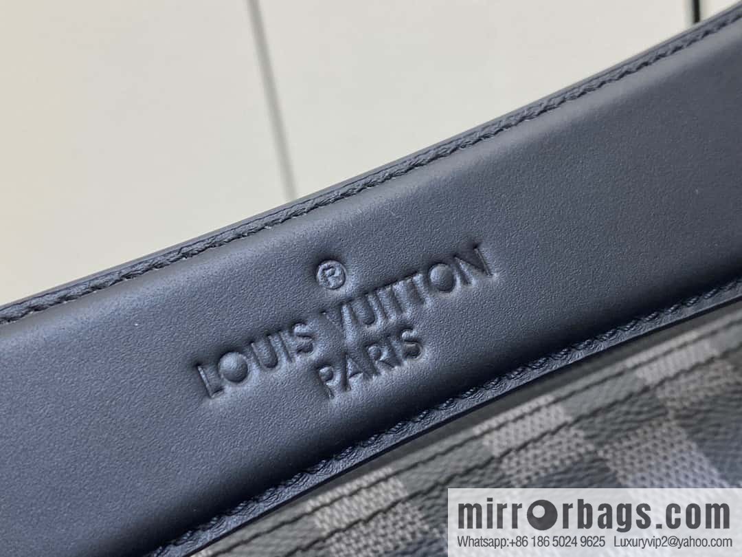 [Original order boutique] M46796 Haige, cylinder bag men's bag series, this Soft Polochon small handbag.