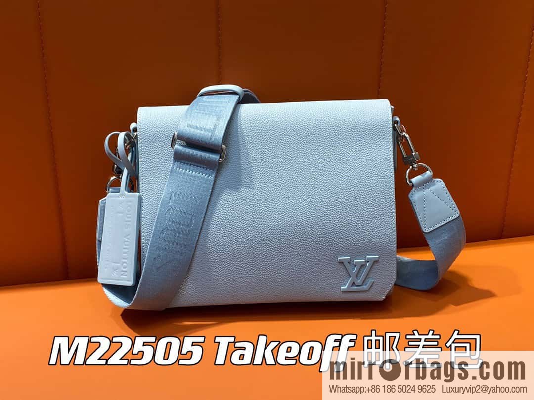 [Original order boutique] M22505 light blue, full leather men's bag messenger bag series Takeoff messenger bag