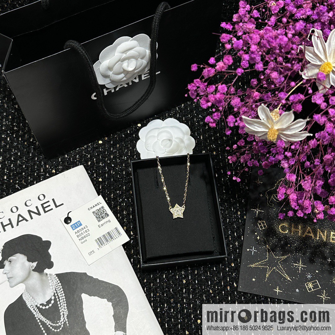 ☀️New ☑️ Chanel Double C Pentagram ⭐ Star Necklace