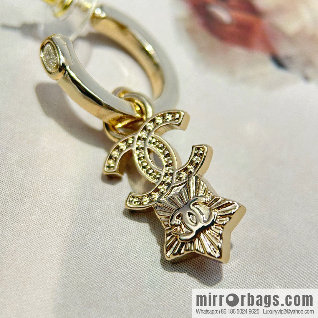 ☀️New ☑️ Chanel C3 double c pentagram ⭐ star stud earrings ☀️