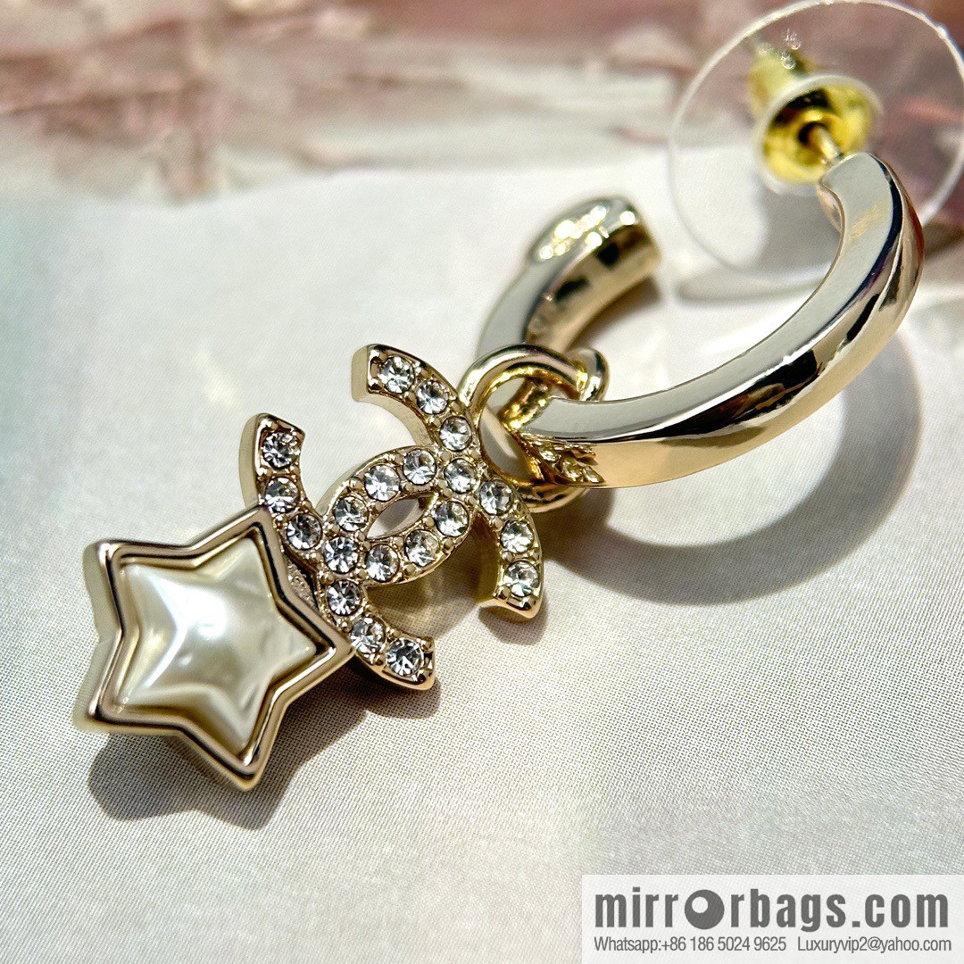 ☀️New ☑️ Chanel C3 double c pentagram ⭐ star stud earrings ☀️
