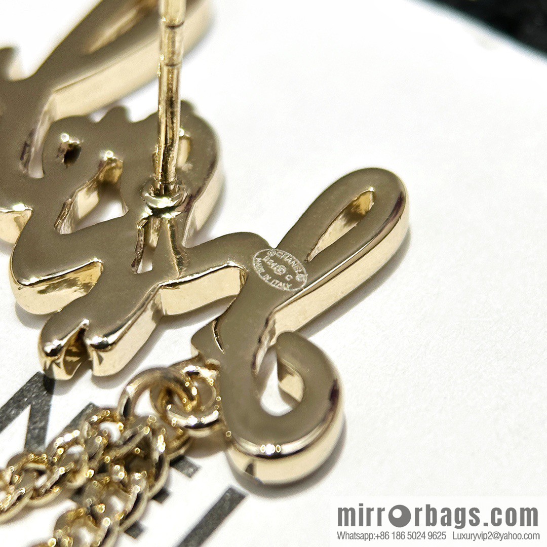 ☀️New ☑️ Chanel double c fringed Chanel letter stud earrings ☀️