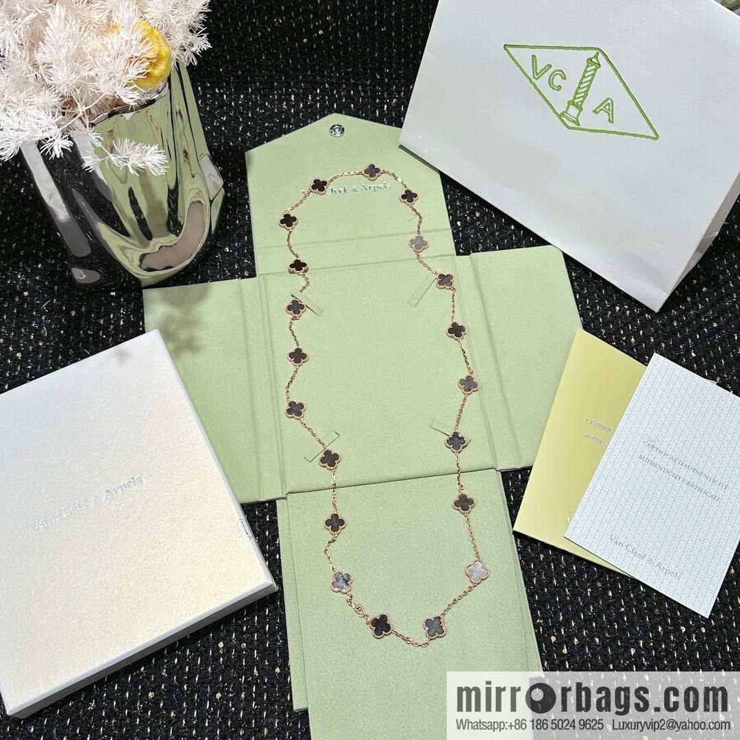 ☀️Van Cleef & Arpels Clover Peterstone 20 Flowers Necklace Sweater Chain ☀