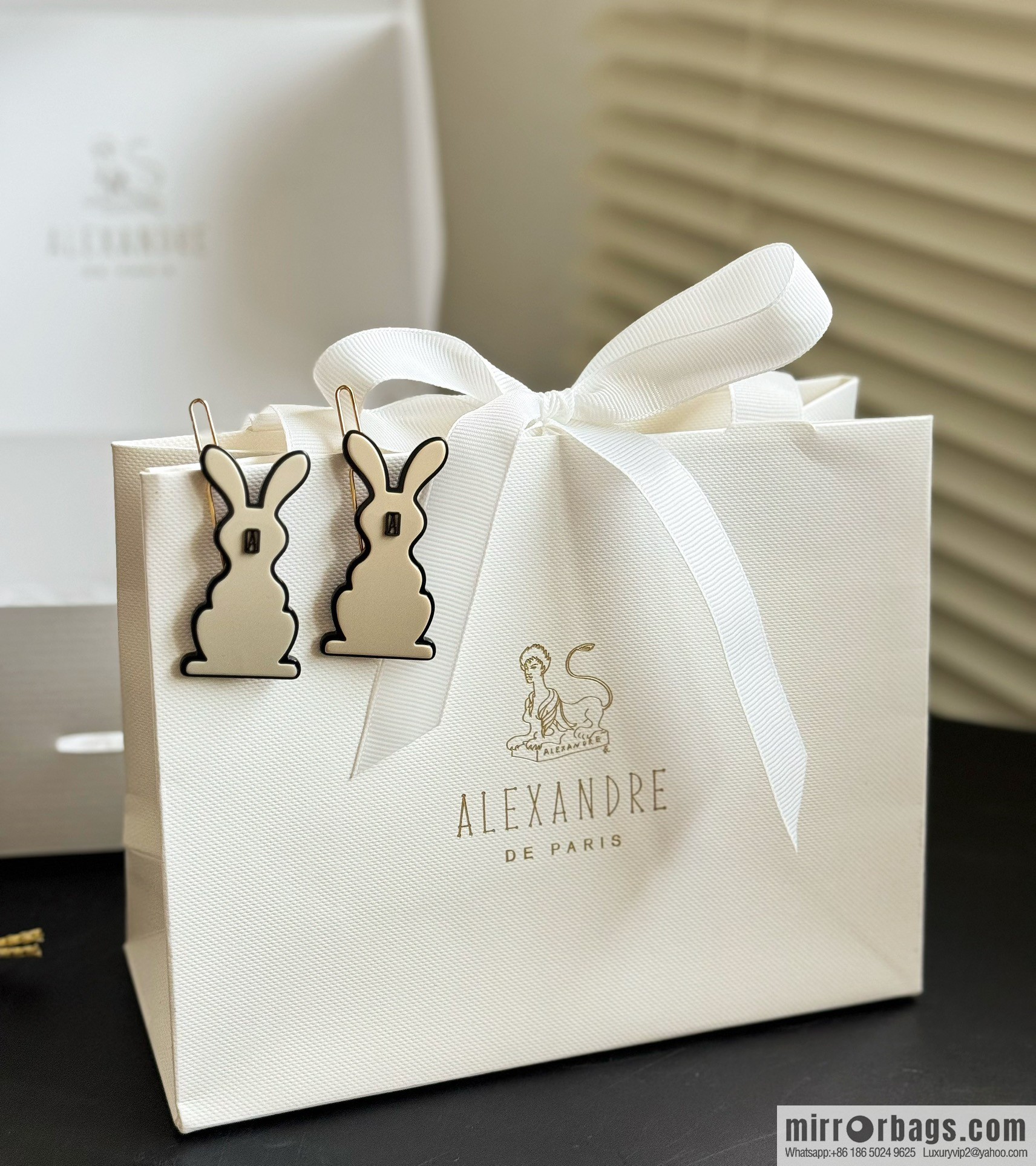 ☀️Alexandre De Paris Alexandre, cute and obedient rabbit side clip bangs clip hair accessories hairpin ☀