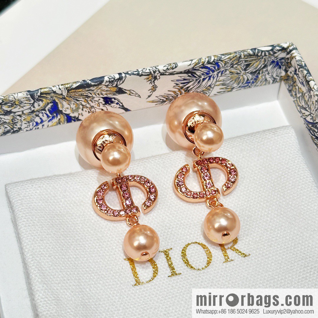 New ☑️ DIOR Dior rose gold CD pink diamond size pearl stud earrings