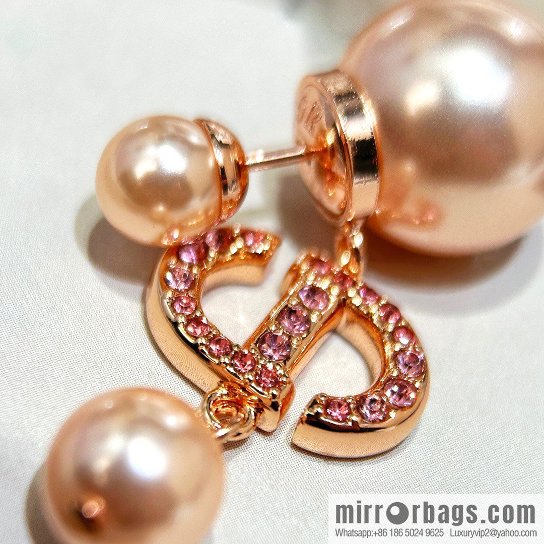 New ☑️ DIOR Dior rose gold CD pink diamond size pearl stud earrings