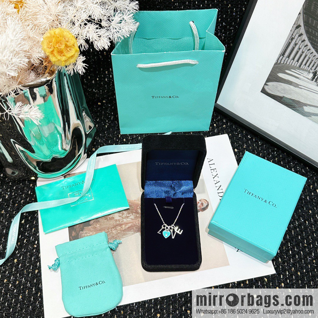 ☀Tiffany & Co. Tiffany LOVE Letter Blue Love Peach Heart Necklace