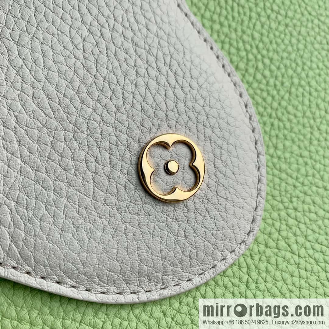 M21689 green with white M22055 CAPUCINES BB handbag
