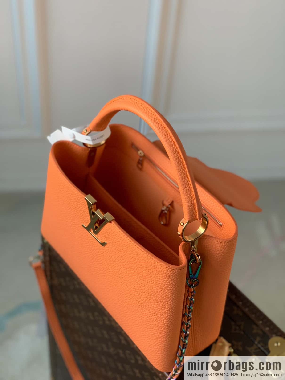 M22055 Coral Orange Capucines Medium Handbag
