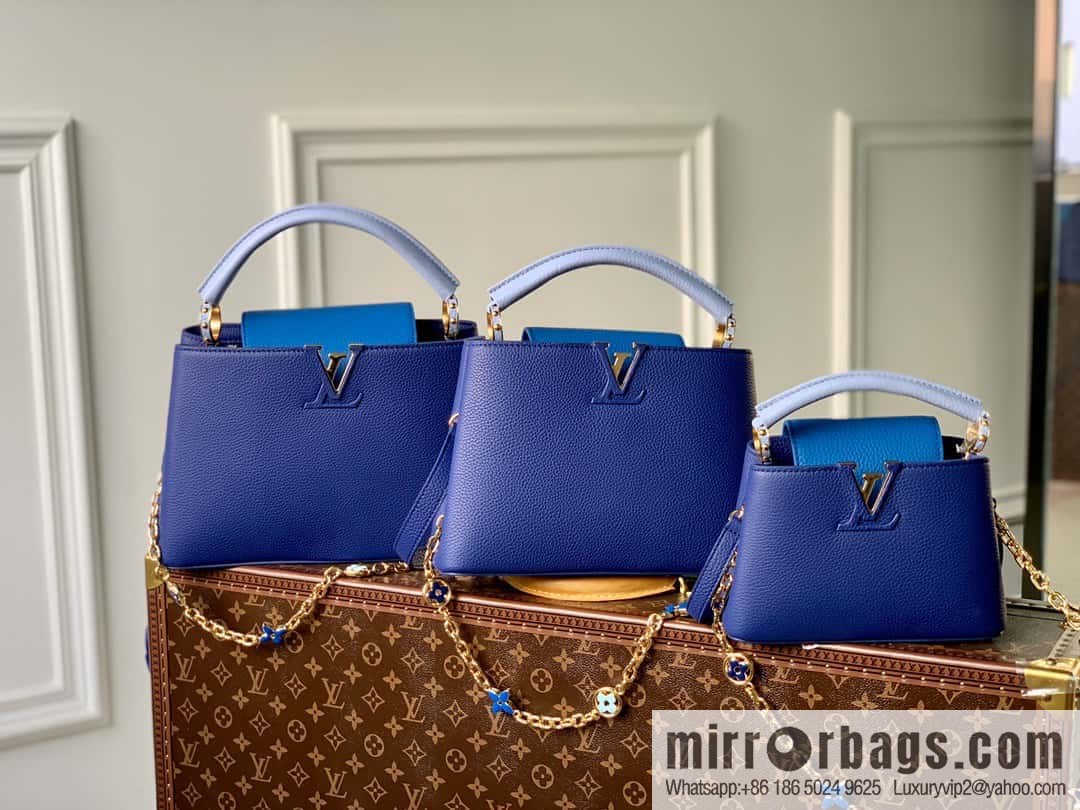 [Exclusive real shot M20844 blue/medium] Capucines medium handbag