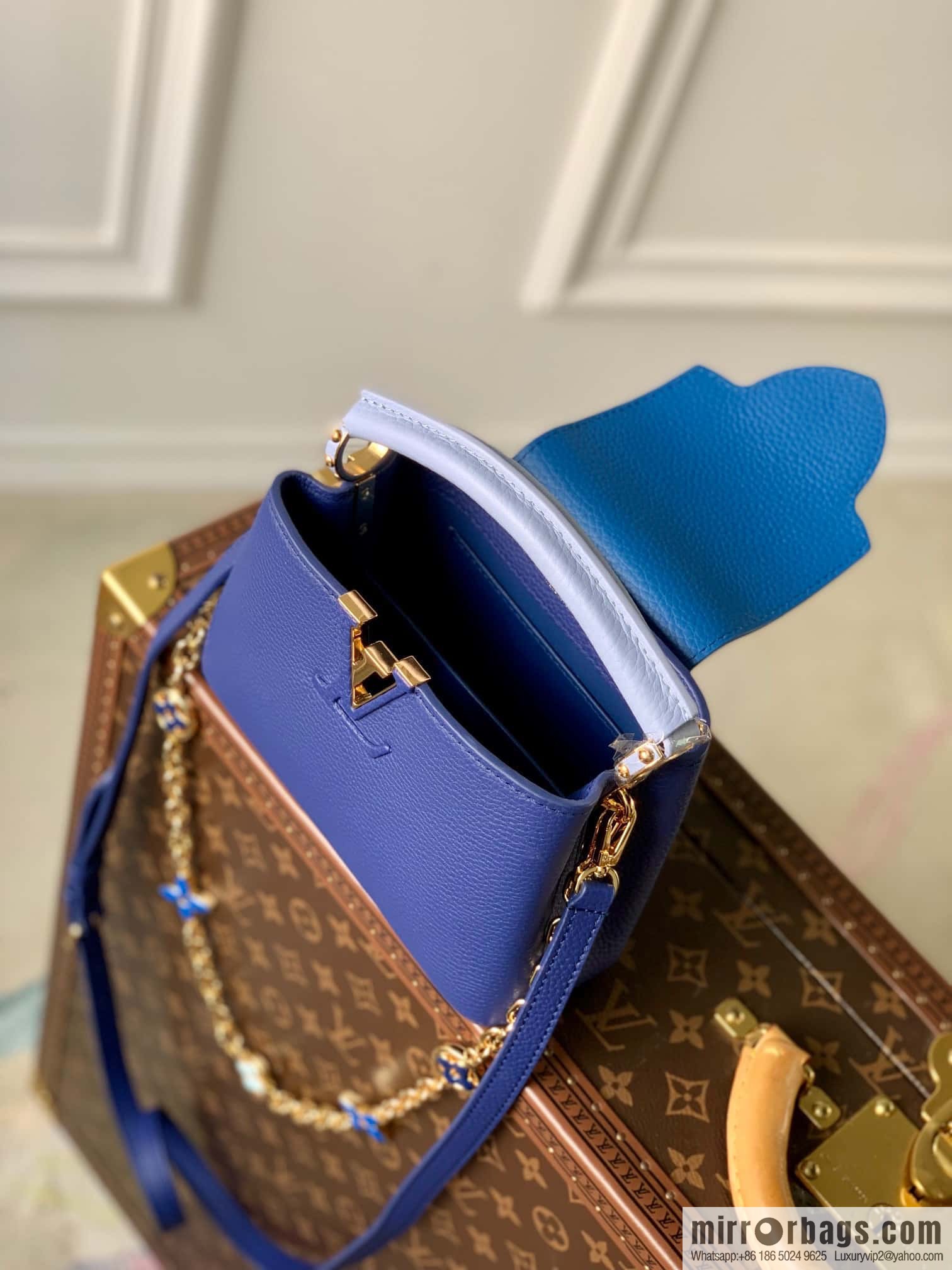[Exclusive real shot M20844 blue/mini] Capucines mini handbag