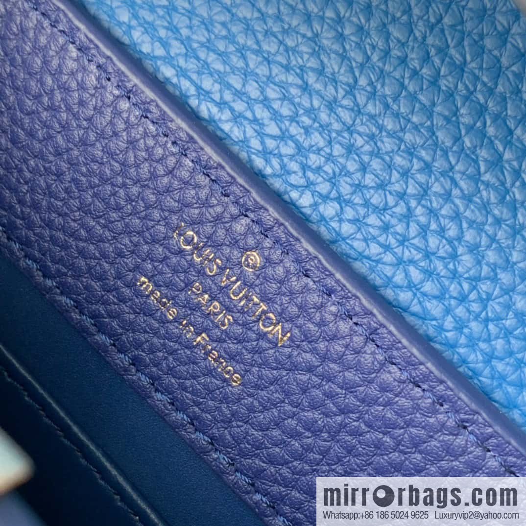 [Exclusive real shot M20844 blue/mini] Capucines mini handbag