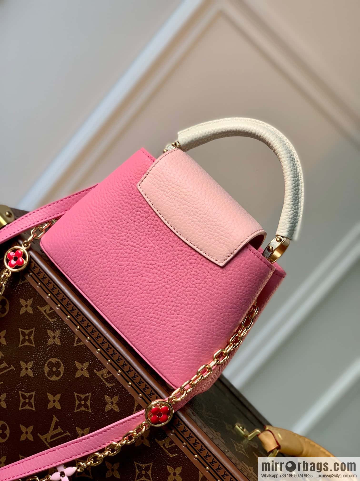 M22375 pink Capucines mini handbag