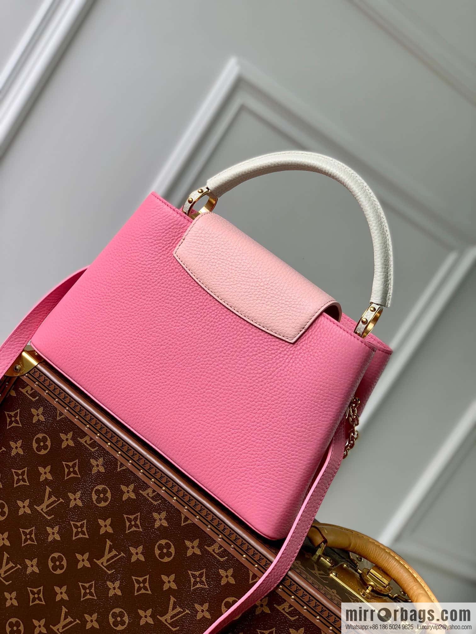 M22375 pink Capucines medium handbag