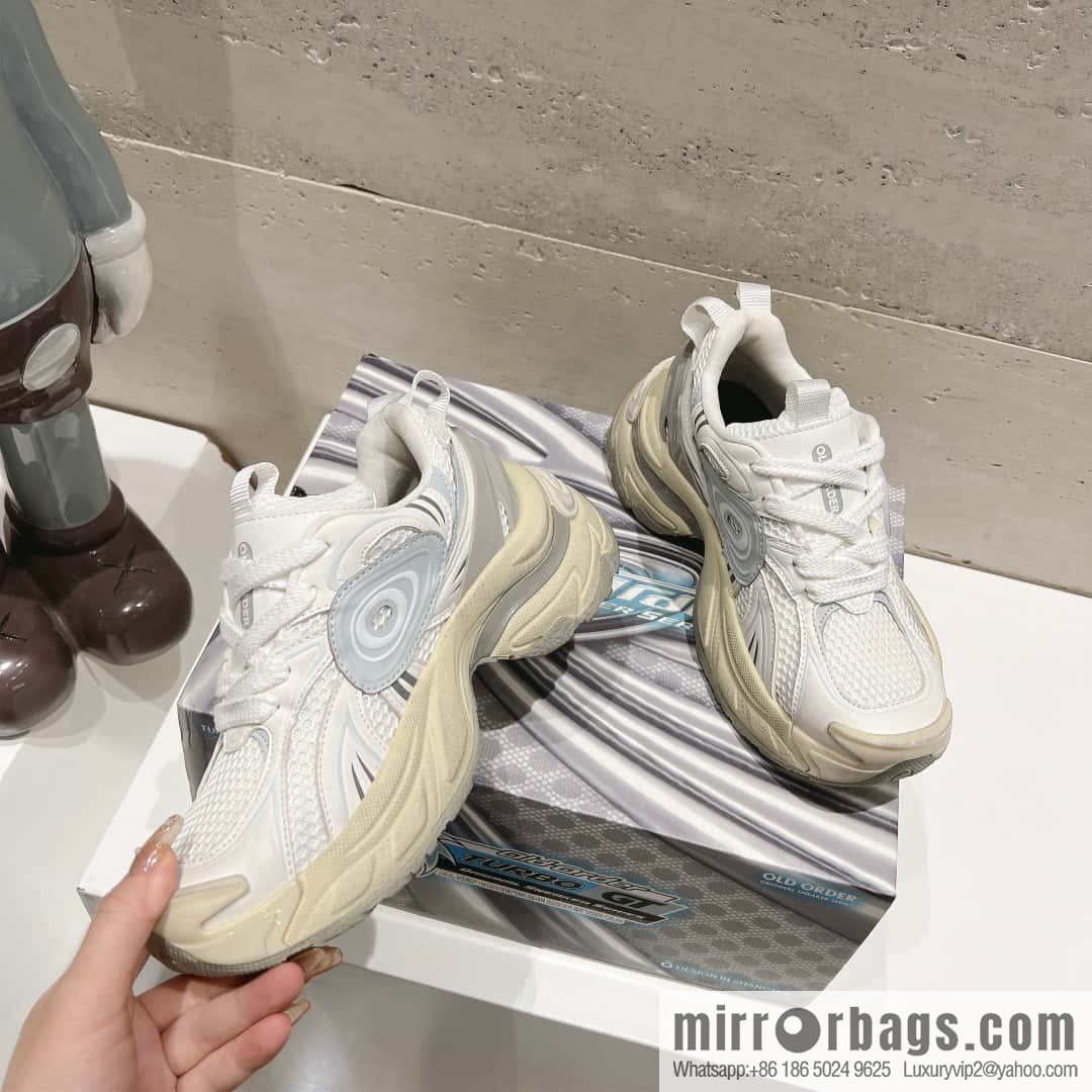 🐰🐰(Genuine version) Oldorder turbo GT sneakers, turbo running shoes, dad shoes, trendy brand casual couple models