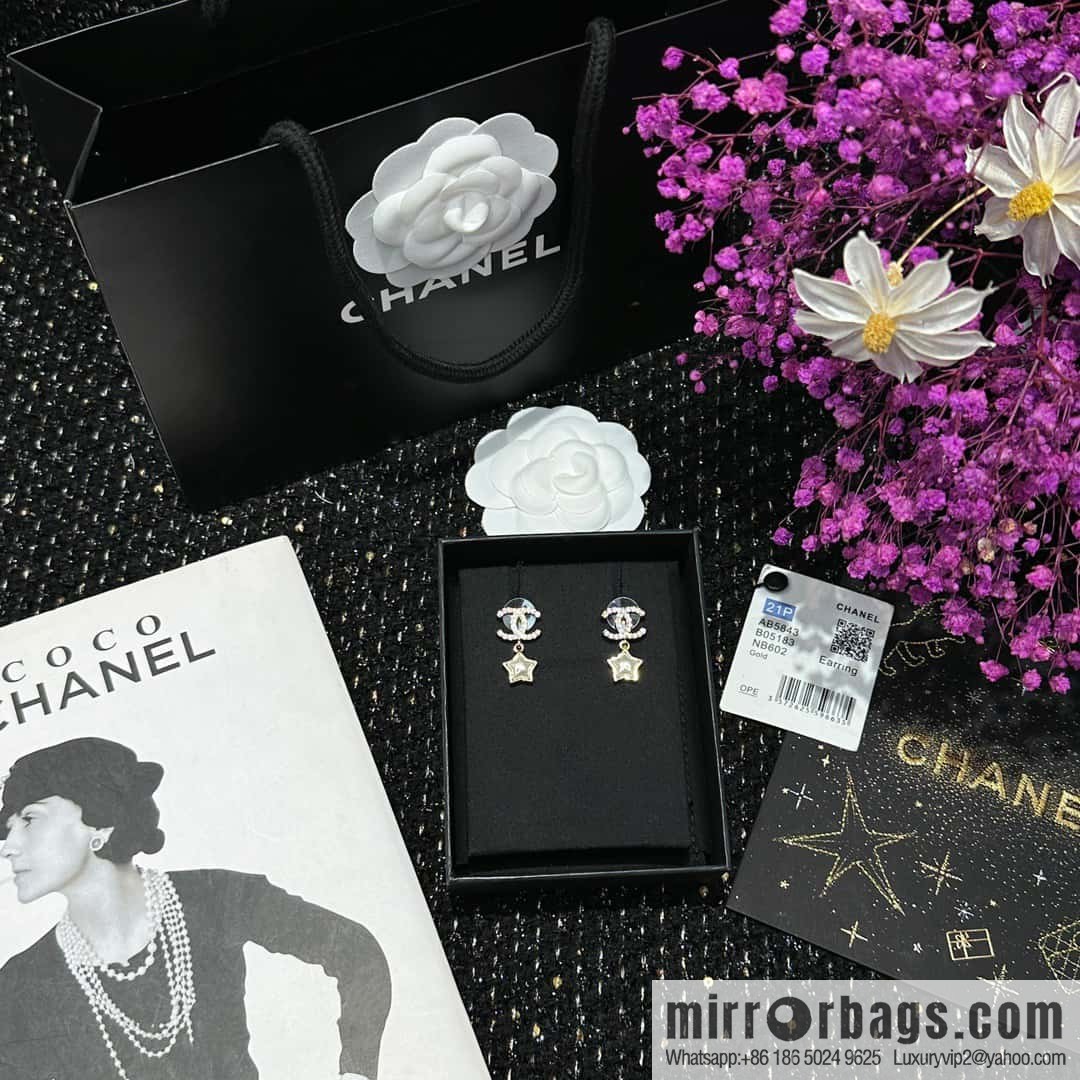 ☀️New ☑️ chanel c2 double c pentagram ⭐ star stud earrings ☀️