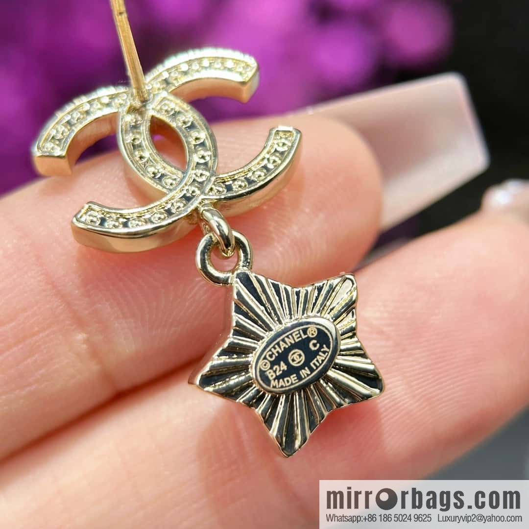 ☀️New ☑️ chanel c2 double c pentagram ⭐ star stud earrings ☀️