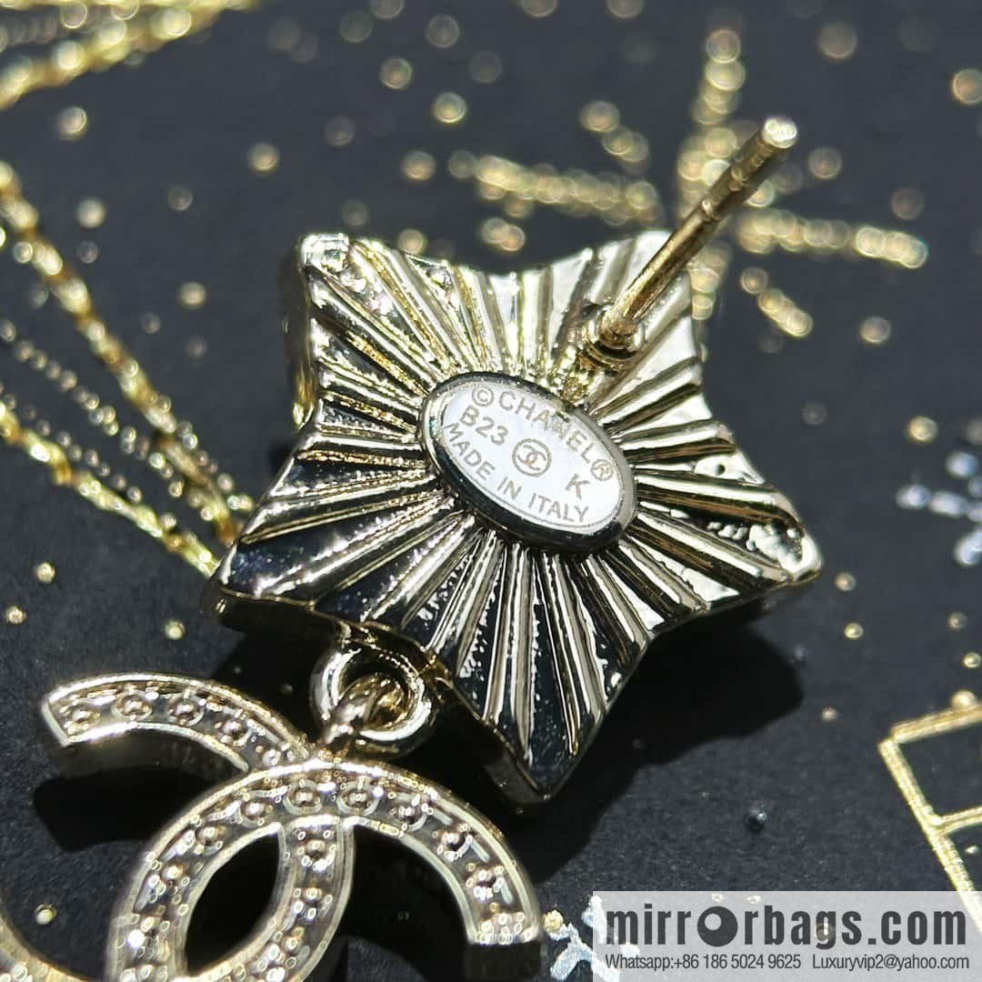 ☀️New ☑️ chanel c5 double c pentagram ⭐ star stud earrings ☀️