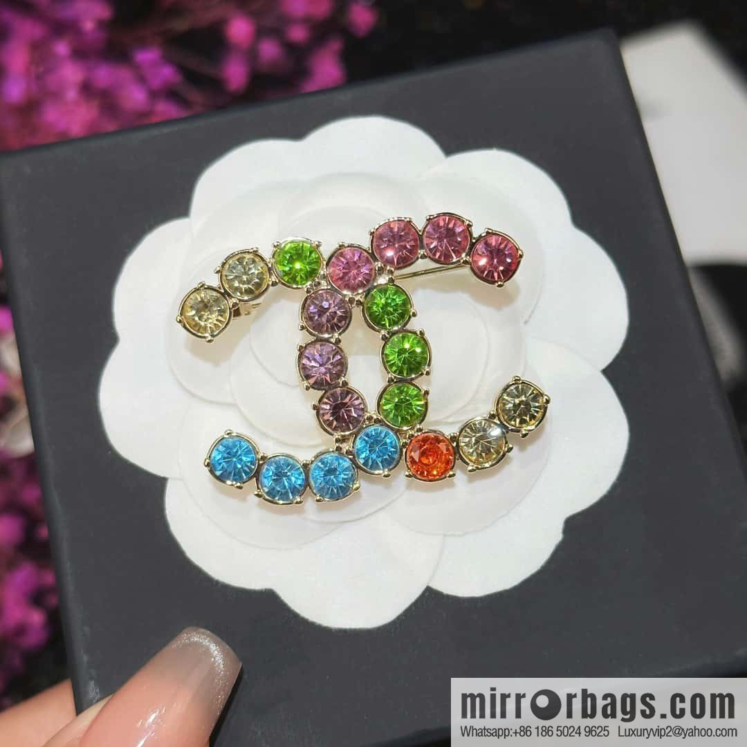 ☀️New ☑️ Chanel Double C Diamond Brooch ☀️