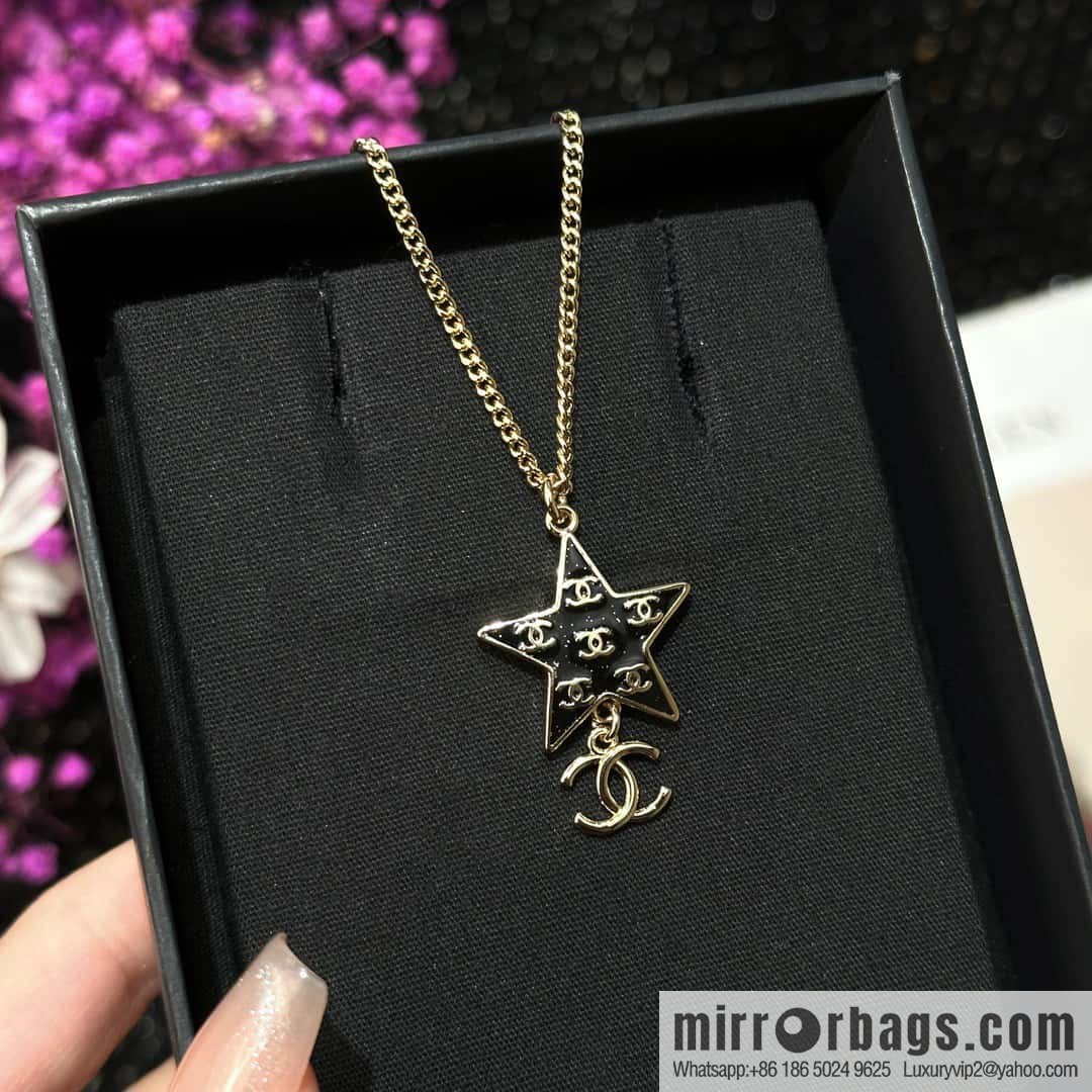 ☀️New ☑️ Chanel Double C Pentagram ⭐ Star Necklace ☀️