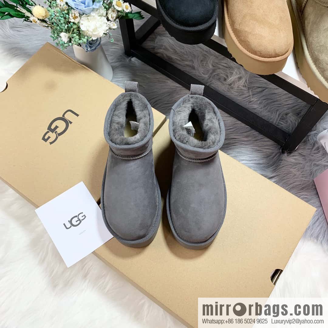 🐰🐰UGG thick bottom mini low top 🐾~ snow boots