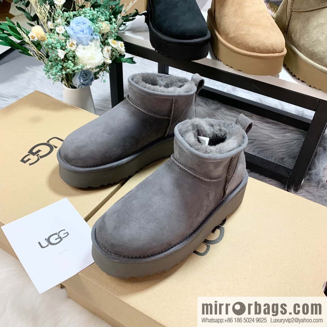 🐰🐰UGG thick bottom mini low top 🐾~ snow boots